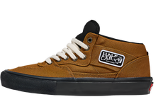 Load image into Gallery viewer, Skate Half Cab Shoe